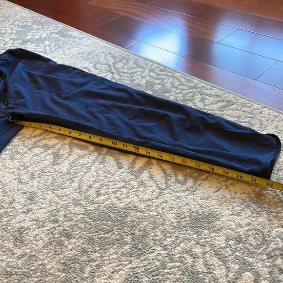 Lululemon Capri Navy Pants - Picture 6 of 6